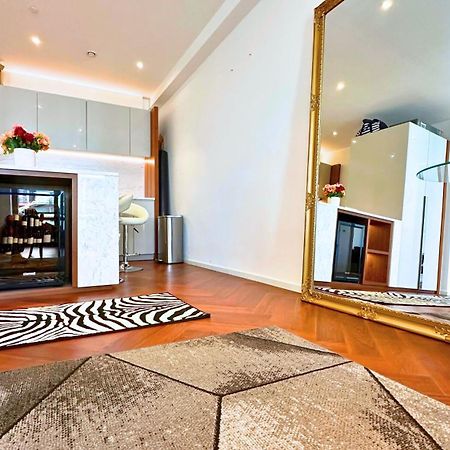 Lavish Penthouse River View Fast Wifi - Luxurylondonstays 외부 사진